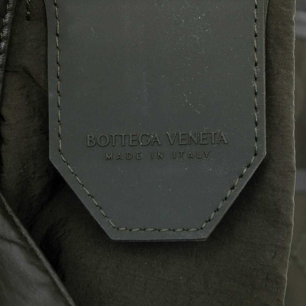 Pre-Loved Bottega Veneta Paper Calfskin Intrecciato Cassette Belt Bag - Picture 5 of 7